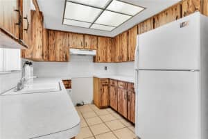 2401 16TH AVENUE, ST PETERSBURG, FL 33713 Sold 04/01/25