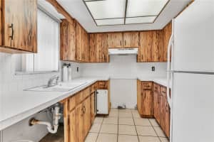 2401 16TH AVENUE, ST PETERSBURG, FL 33713 Sold 04/01/25