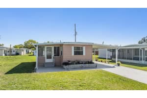 37246 EILEEN AVENUE, ZEPHYRHILLS, FL 33542 - MLS#MFRTB8360086