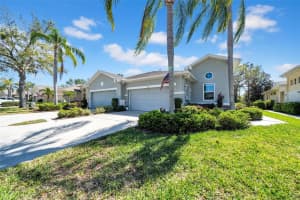 2082 SIFIELD GREENS WAY, SUN CITY CENTER, FL 33573 - MLS#MFRTB8360098