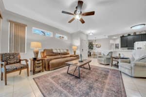 2082 SIFIELD GREENS WAY, SUN CITY CENTER, FL 33573 - MLS#MFRTB8360098