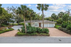 201 FLAMINGO DRIVE, BELLEAIR, FL 33756 Sold 04/04/25
