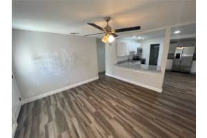 645 38TH AVENUE, ST PETERSBURG, FL 33705 - MLS#MFRTB8360129