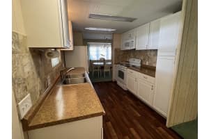 711 SUGAR PALM STREET, LARGO, FL 33778 Sold 04/21/25