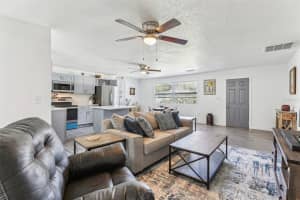 1009 CENTER STREET, PLANT CITY, FL 33563 Sold 05/22/25