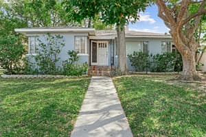 325 Orangeview Ave, CLEARWATER