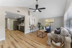 1941 48TH STREET, ST PETERSBURG, FL 33711 Sold 06/16/25