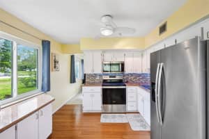 2020 WORLD PARKWAY BOULEVARD, CLEARWATER, FL 33763 Sold 05/08/25