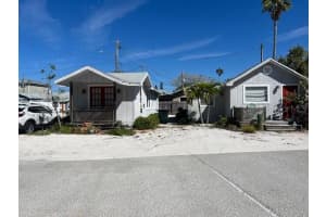 433 137TH AVENUE CIRCLE, MADEIRA BEACH, FL 33708 Sold 02/12/26