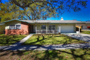 1108 LIVE OAK COURT, CLEARWATER, FL 33756 Sold 05/19/25