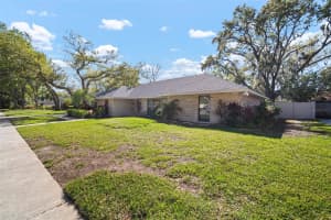2604 MANOR OAK DRIVE, VALRICO, FL 33596 Sold 04/07/25