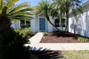 806 SAND RIDGE DRIVE, VALRICO, FL 33594 Sold 04/29/25