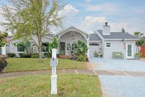 1016 GREENLEAF WAY, TARPON SPRINGS, FL 34689 Sold 07/01/25