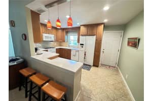 10400 42ND STREET, CLEARWATER, FL 33762 Sold 05/15/25