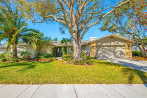 5806 DORY WAY, TAMPA, FL 33615 Sold 04/30/25