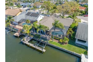 5806 DORY WAY, TAMPA, FL 33615 Sold 04/30/25