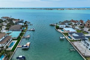 33 SUNSET BAY DRIVE, BELLEAIR, FL 33756 Sold 05/14/25