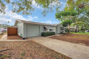 2017 PRINCETON AVENUE, DUNEDIN, FL 34698 Sold 05/22/25