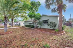 2017 PRINCETON AVENUE, DUNEDIN, FL 34698 Sold 05/22/25