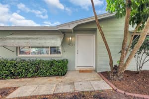 2017 PRINCETON AVENUE, DUNEDIN, FL 34698 Sold 05/22/25