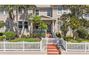 220 2ND AVENUE, LARGO, FL 33770 Sold 05/23/25
