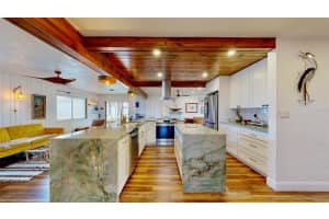 6780 14TH WAY S, ST PETERSBURG, FL 33705 - MLS#MFRTB8360584