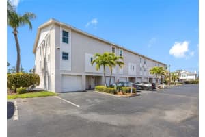 255 CAPRI CIRCLE, TREASURE ISLAND, FL 33706 Sold 05/23/25