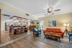 255 CAPRI CIRCLE, TREASURE ISLAND, FL 33706 Sold 05/23/25