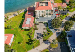 6177 SUN BOULEVARD, ST PETERSBURG, FL 33715 - MLS#MFRTB8360606