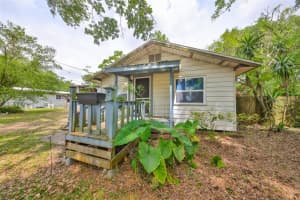 403 SKYWOOD DRIVE, VALRICO, FL 33594 Sold 05/09/25
