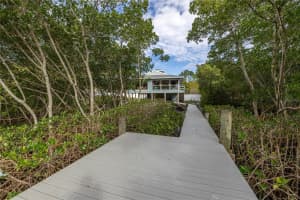 734 WEEDON DRIVE, ST PETERSBURG, FL 33702 - MLS#MFRTB8360662