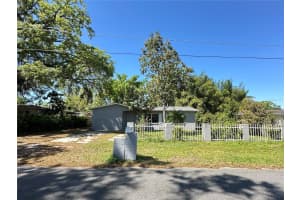 1003 BRACEWELL DRIVE, PLANT CITY, FL 33563 Sold 04/01/25
