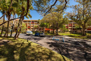 3062 EASTLAND BOULEVARD, CLEARWATER, FL 33761 Sold 04/09/25