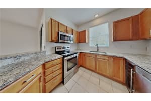 12426 COUNTRY WHITE CIRCLE, TAMPA, FL 33635 - MLS#MFRTB8360771