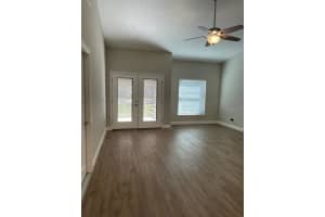 261 5TH STREET, CHULUOTA, FL 32766 Sold 04/17/25