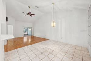 39650 US HIGHWAY 19 N #721, TARPON SPRINGS, FL 34689 Sold 04/22/25