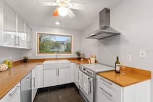 5603 SEMINOLE AVENUE, TAMPA, FL 33604 Sold 05/18/25
