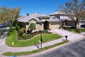 2204 MARGARET WAY, DUNEDIN, FL 34698 Sold 04/25/25