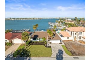 6421 4TH PALM POINT, ST PETE BEACH, FL 33706 Sold 05/19/25