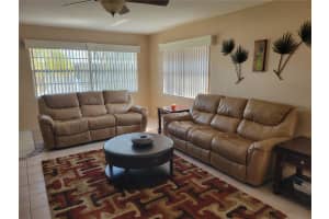 10039 62ND AVENUE, ST PETERSBURG, FL 33708 - MLS#MFRTB8361032