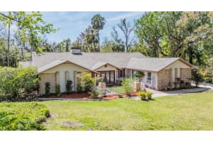 401 APACHE TRAIL, BRANDON, FL 33511 Sold 06/17/25