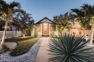 5105 28TH AVENUE, GULFPORT, FL 33707 Sold 04/18/25