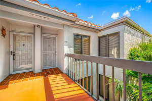 6357 Bahia Del Mar Blvd #206, ST PETERSBURG