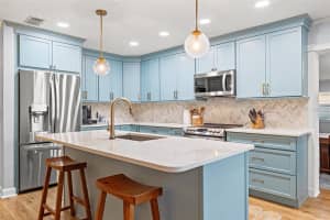 5215 QUINCY STREET, TAMPA, FL 33611 Sold 04/30/25