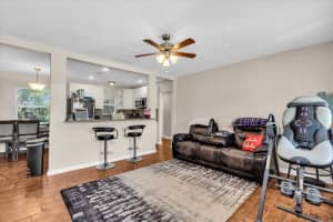 427 5TH STREET, LARGO, FL 33770 Sold 07/18/25