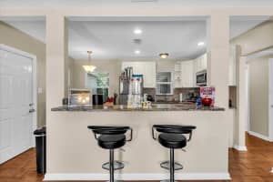 427 5TH STREET, LARGO, FL 33770 Sold 07/18/25