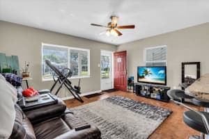 427 5TH STREET, LARGO, FL 33770 Sold 07/18/25