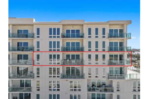 15 AVALON STREET, CLEARWATER BEACH, FL 33767 - MLS#MFRTB8361197