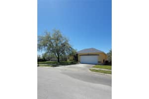 447 WILDFLOWER ROAD, DAVENPORT, FL 33837 Sold 05/19/25