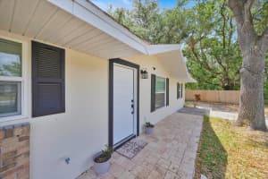 2415 SUTTON ROAD, LAKELAND, FL 33810 - MLS#MFRTB8361259